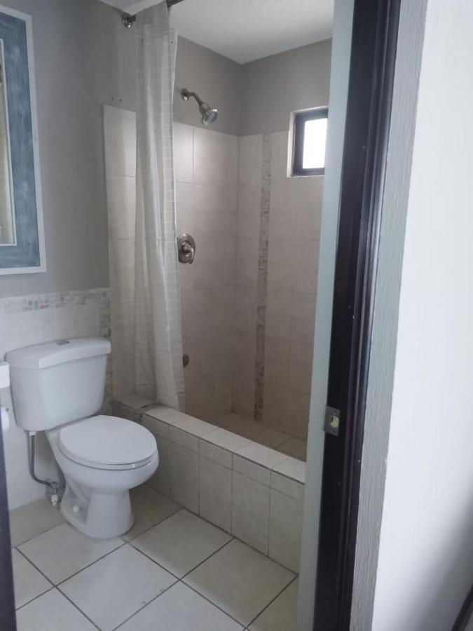 L'Aurora Inn Hostal Гватемала Экстерьер фото